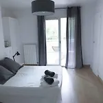 Aloa Apartment