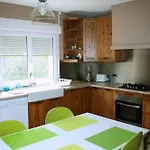 Aloa Apartment *